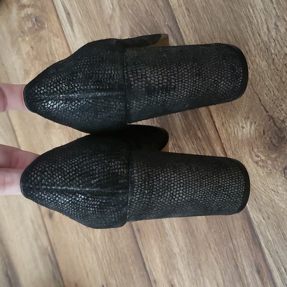 Isola Hayley Black Silver Metallic Soft Block Heel Woman Size 8.5 - Picture 5 of 9